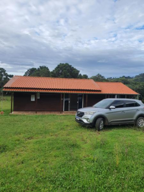 Casa p fim de semana p 6 pessoas 12km, do centro de urupema